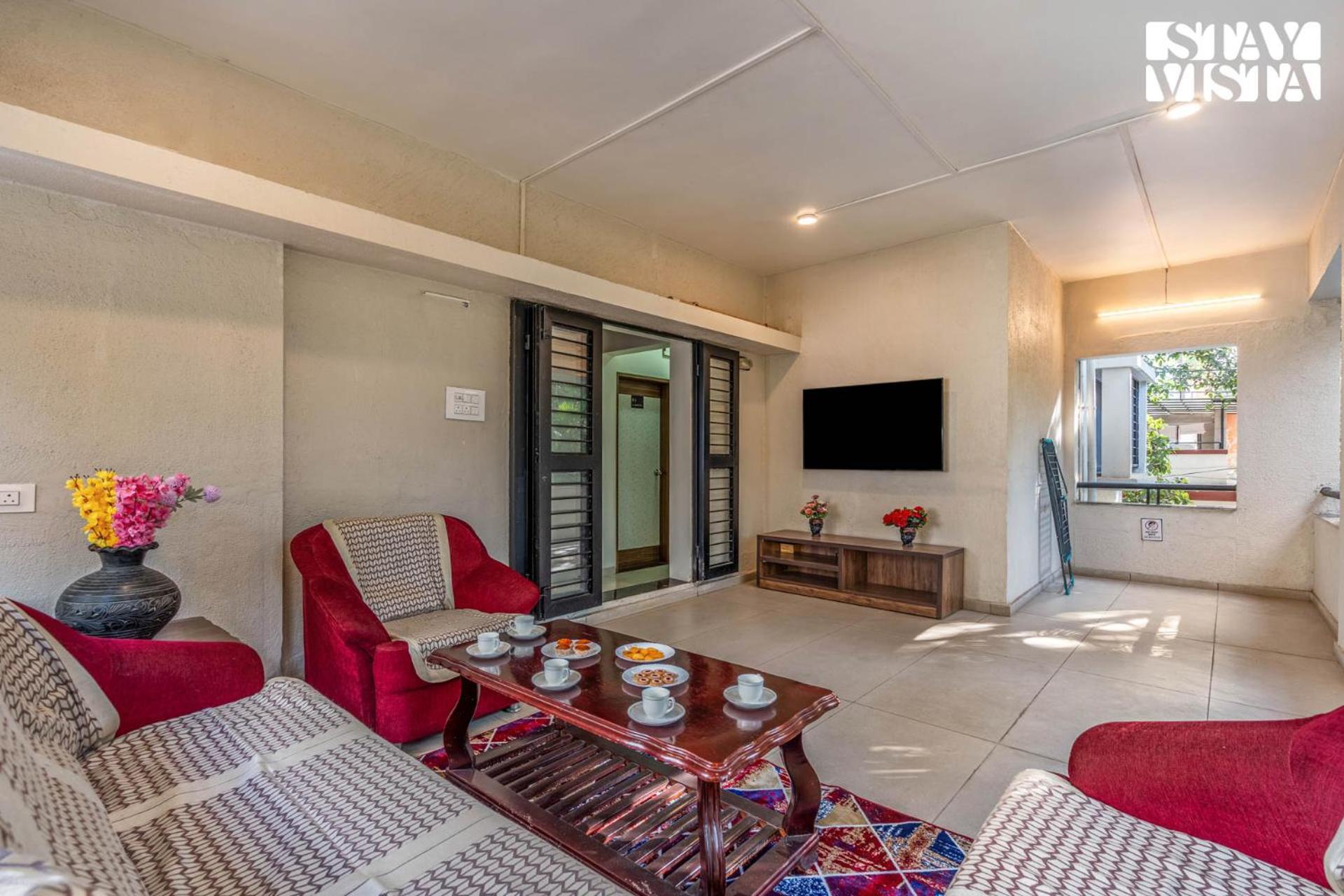 Serenity Meadows With Pool By Veo - Part Of Stayvista Nashik Exterior photo