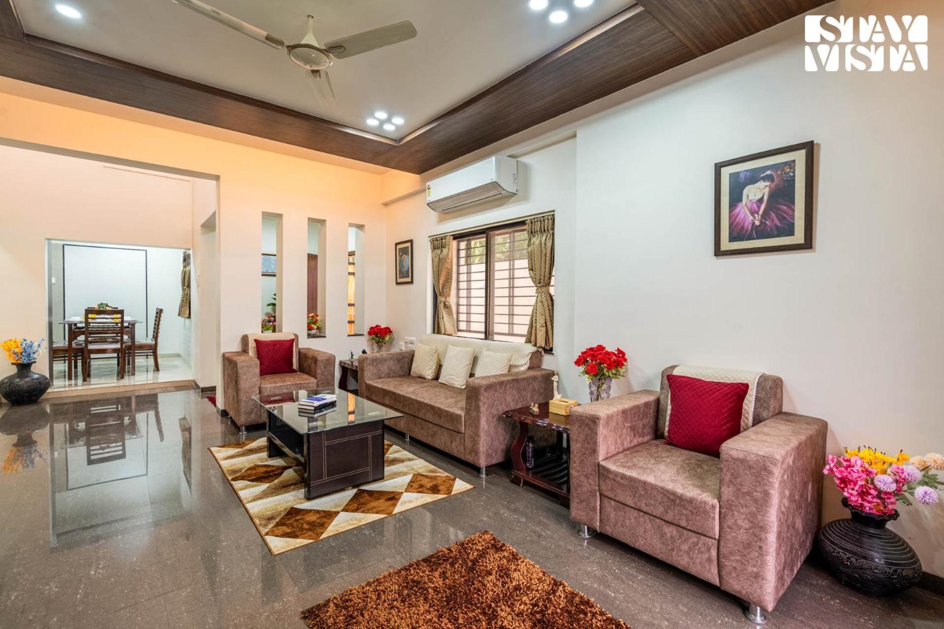 Serenity Meadows With Pool By Veo - Part Of Stayvista Nashik Exterior photo